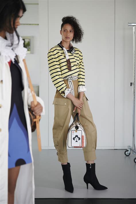 louis vuitton resort 2021 bags|Louis Vuitton Resort 2021 Fashion Show .